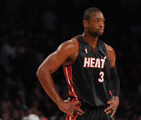 却在首个掩 却在首个掩